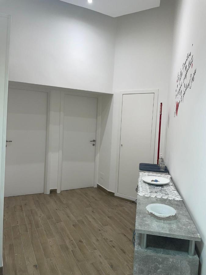 Dormire A Napoli Centro Holiday House Casa Vacanza Екстер'єр фото