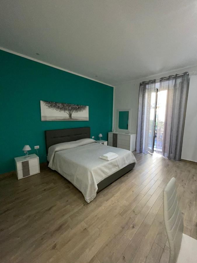 Dormire A Napoli Centro Holiday House Casa Vacanza Екстер'єр фото